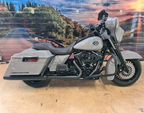 HARLEY-DAVIDSON FLHX LOOK BTW MOTOR