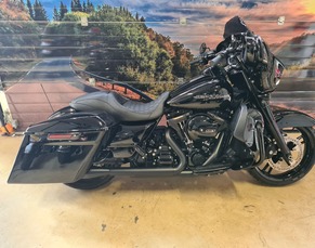 HARLEY-DAVIDSON FLHX STREET GLIDE BTW MOTOR