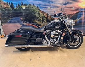HARLEY-DAVIDSON FLHR ROAD KING