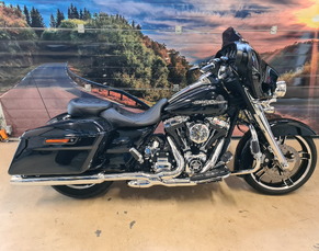 HARLEY-DAVIDSON FLHX 5HD STREET GLIDE ORIGINEEL NL MOTOR