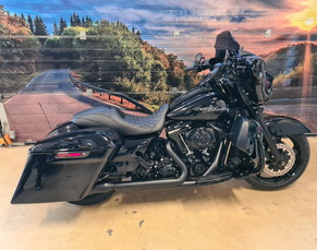 HARLEY-DAVIDSON FLHX STREET GLIDE BTW MOTOR